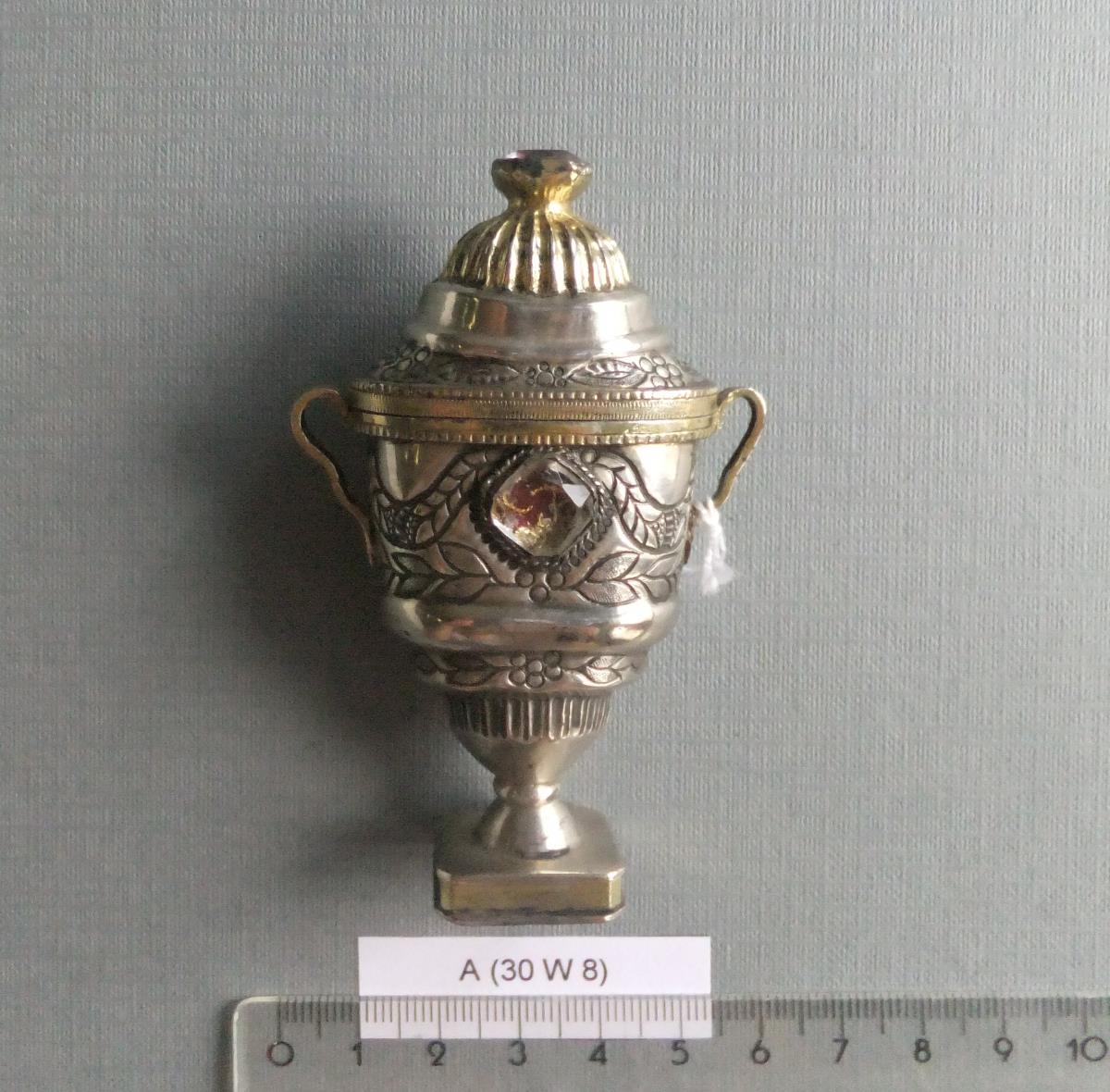 A (30 W 8)