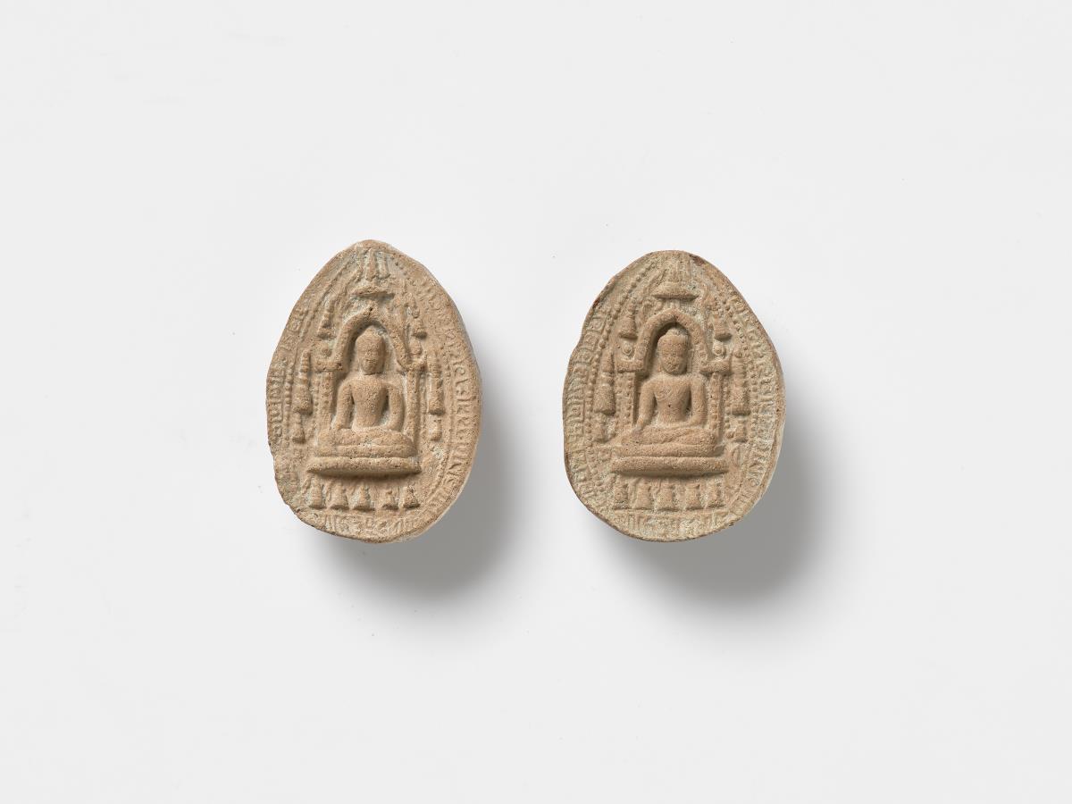 Zwei Votivtafeln mit Buddha