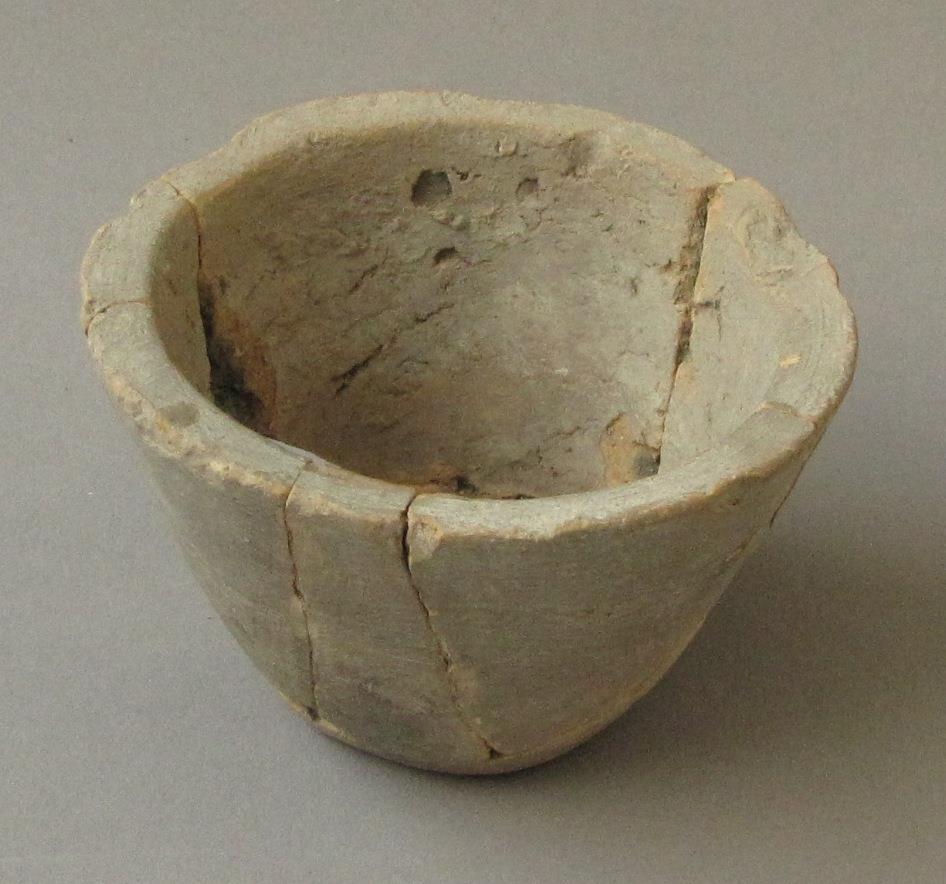 IV Ca 2185