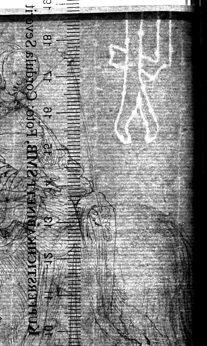 Stehende junge Frau, Ganzfigur, perspektivische Studie eines Fliesenbodens