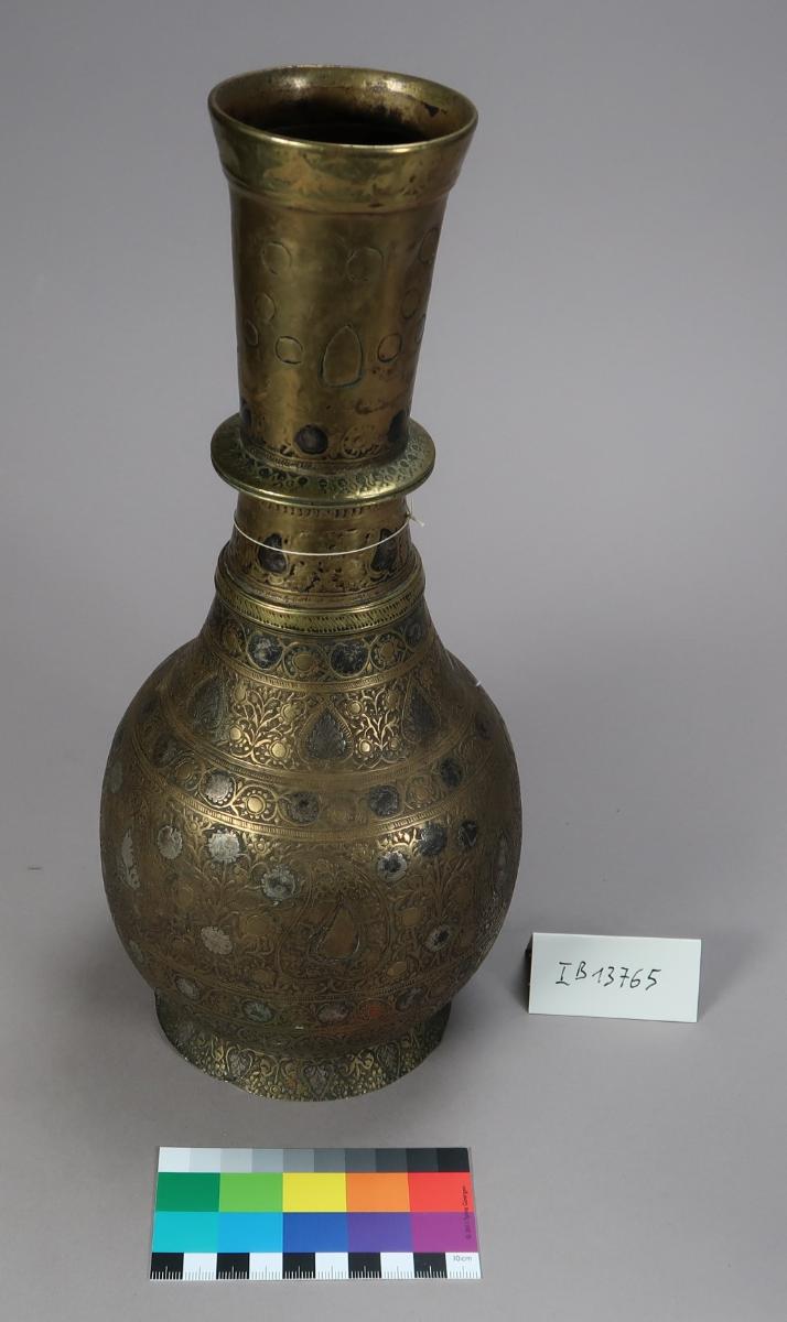 I B 13765
