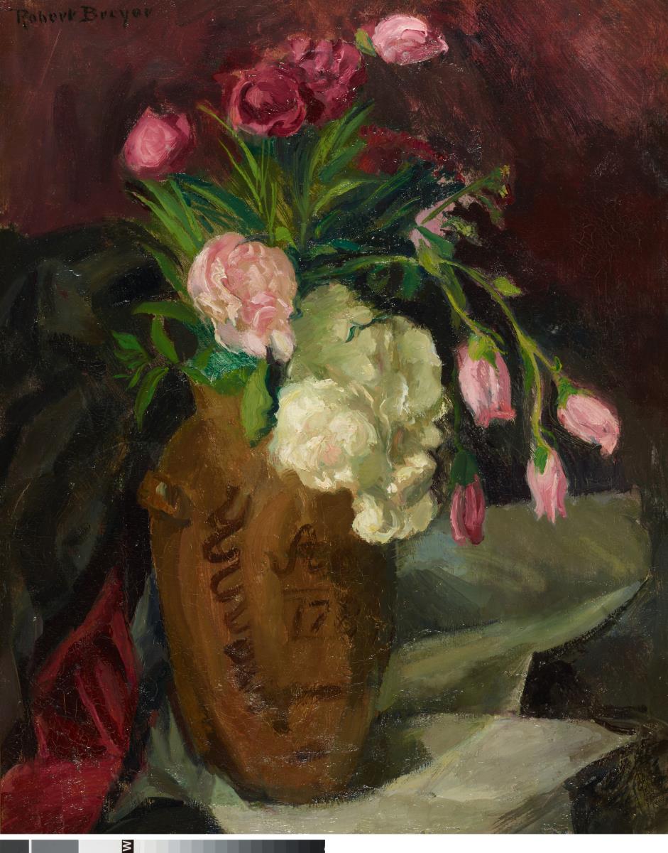 Rosen und Pfingstrosen in der Vase