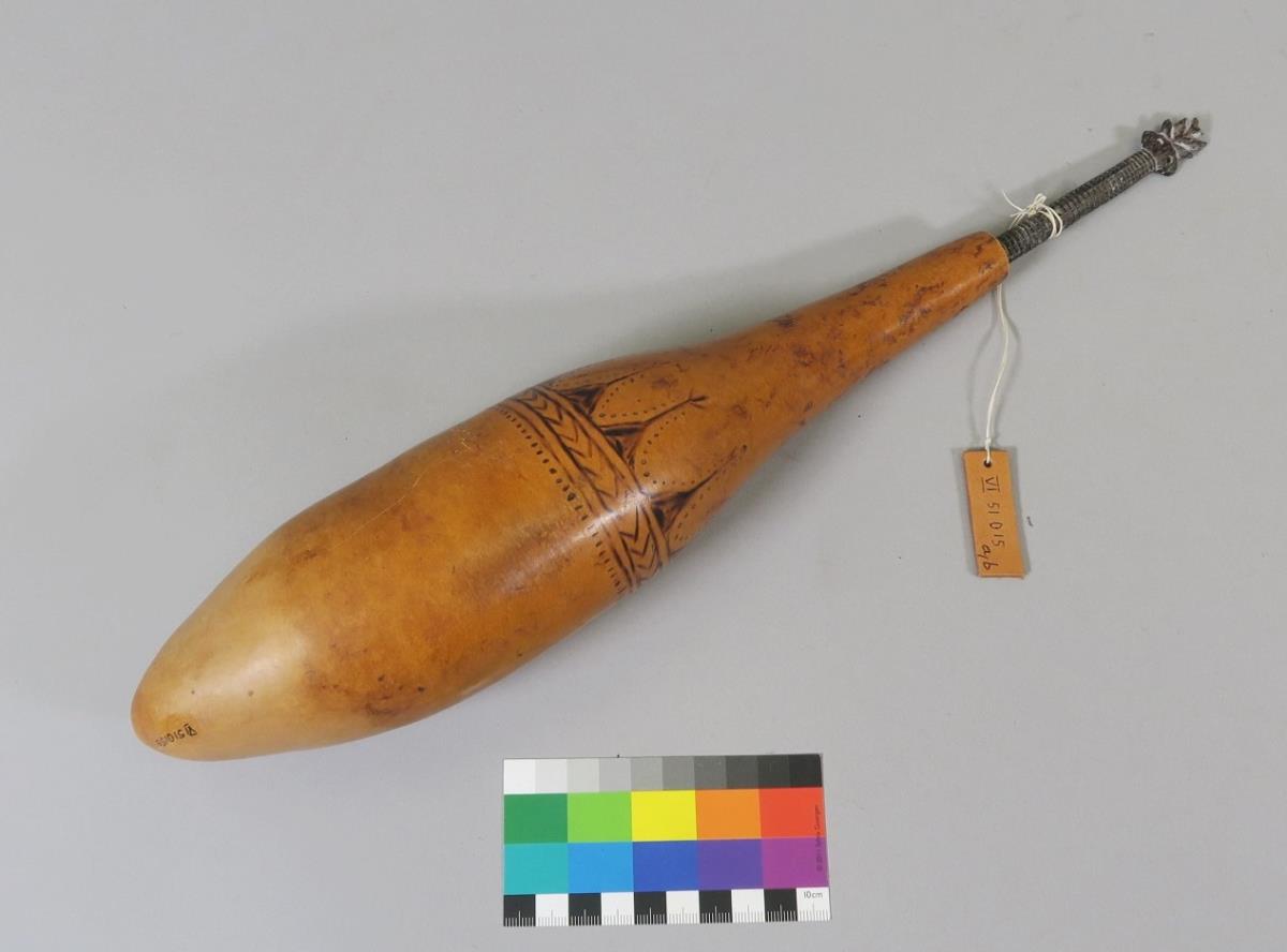 VI 51015 a,b