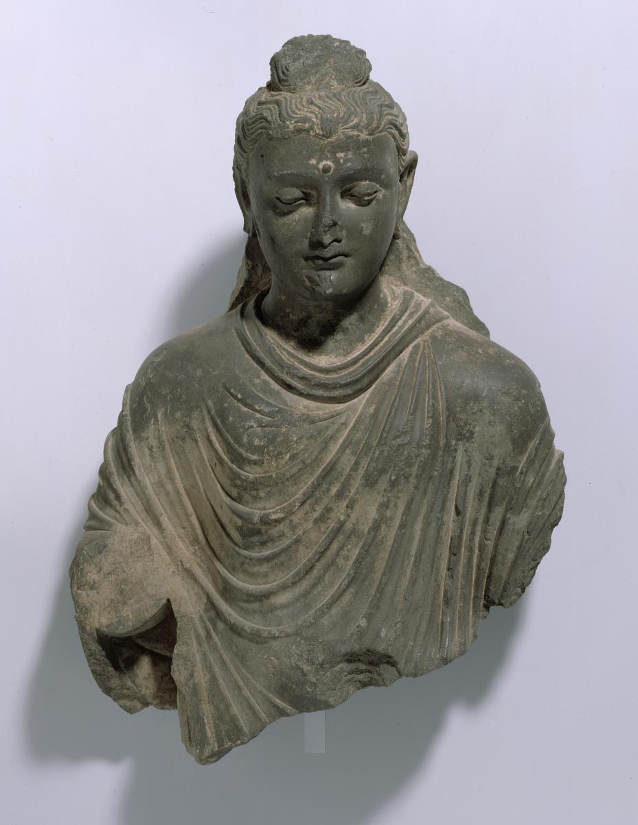 Stehender Buddha in Schutzgeste (abhaya-mudra) (Fragment)