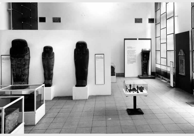 Aufstellung des Ägyptischen Museums und der Papyrussammlung im Bode-Museum, Saal des Totenwesens, Raum 10