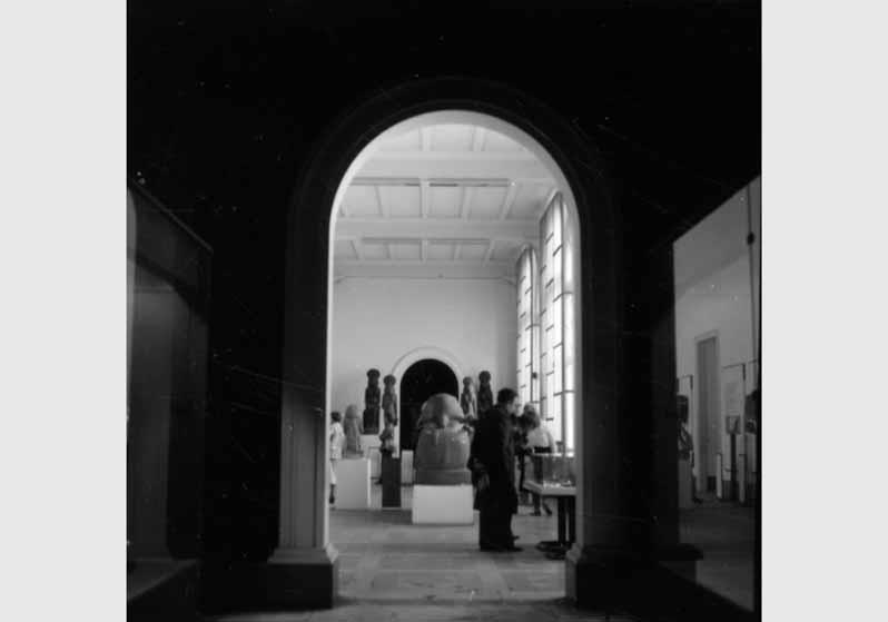 Aufstellung des Ägyptischen Museums und der Papyrussammlung im Bode-Museum, Blick in den Saal des frühen Neuen Reiches, Raum 5
