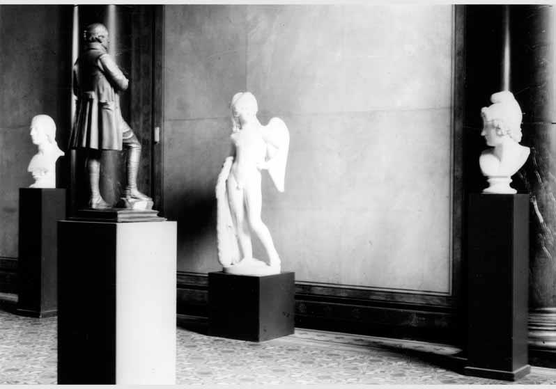 Blick in die Ausstellung "Johann Gottfried Schadow 1764 - 1850 - Bildwerke, Zeichnungen und Druckgraphik" vom 31. Okt. 1964 - Juli 1965 in der Nationalgalerie