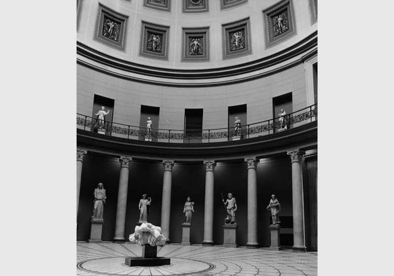 Blick in die Rotunde des Alten Museums