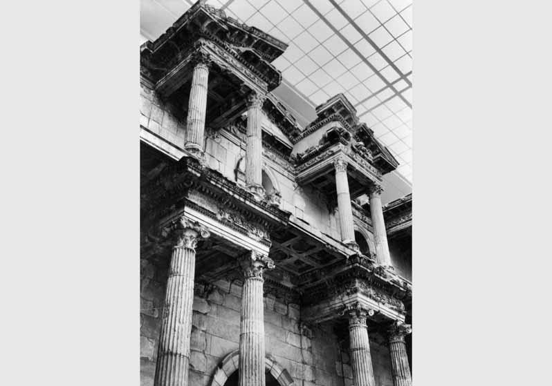 Blick auf das Markttor von Milet im Pergamonmuseum