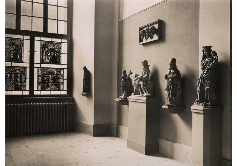 Aufstellung des Deutschen Museums im Pergamonmuseum, Raum 05, Saal der Altäre