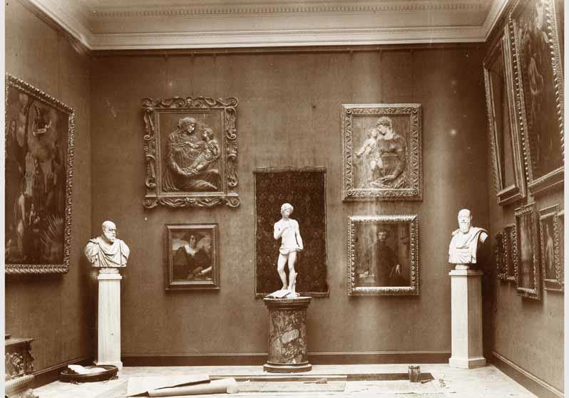 Aufstellung der Gemäldegalerie und der Skulpturensammlung im Kaiser-Friedrich-Museum, Raum 45, Italienische Gemälde und Bildwerke des 16. Jhd.