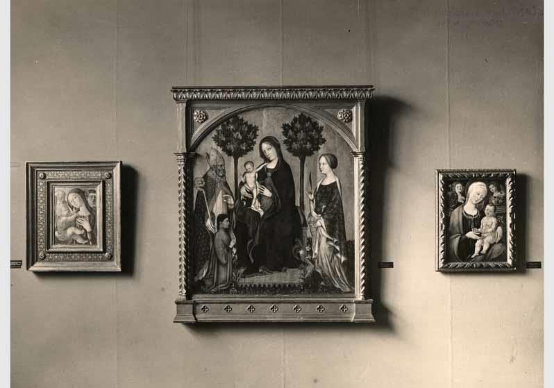 Aufstellung der Gemäldegalerie im Kaiser-Friedrich-Museum, Raum 31, Sienesische und umbrische Gemälde des 15. Jhd.
