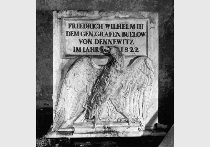 Blick auf das Denkmal für den Grafen Bülow von Dennewitz im Vaterländischen Saal im Neuen Museum