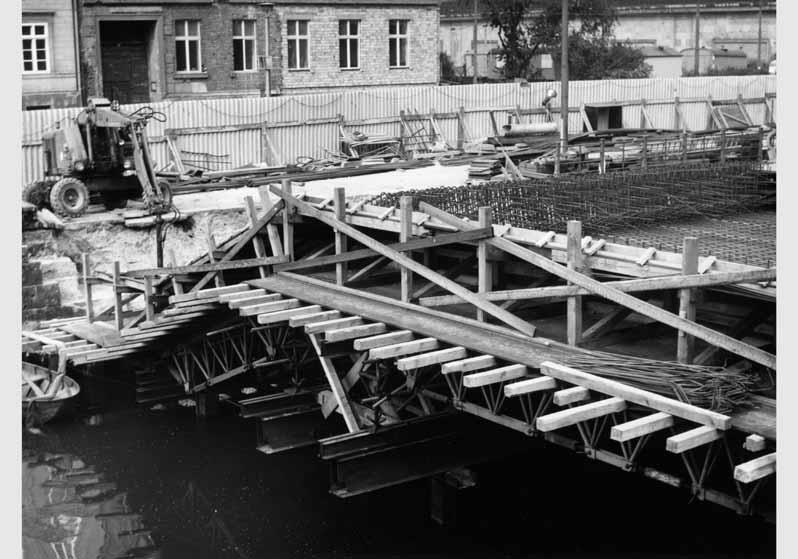 Bau der Pergamonbrücke
