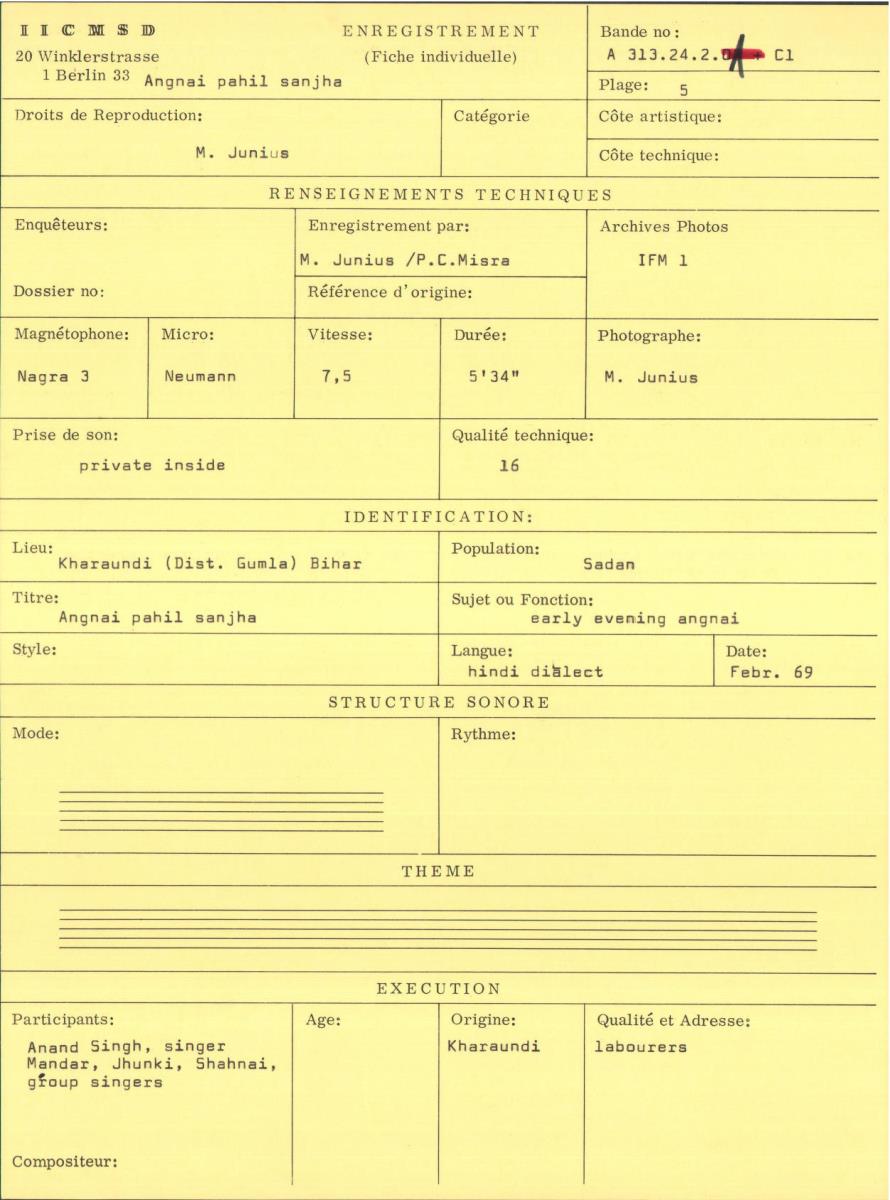 India / Bihar I / Folk Music of Bihar (Dist. Gumla, South Bihar) / Sadan