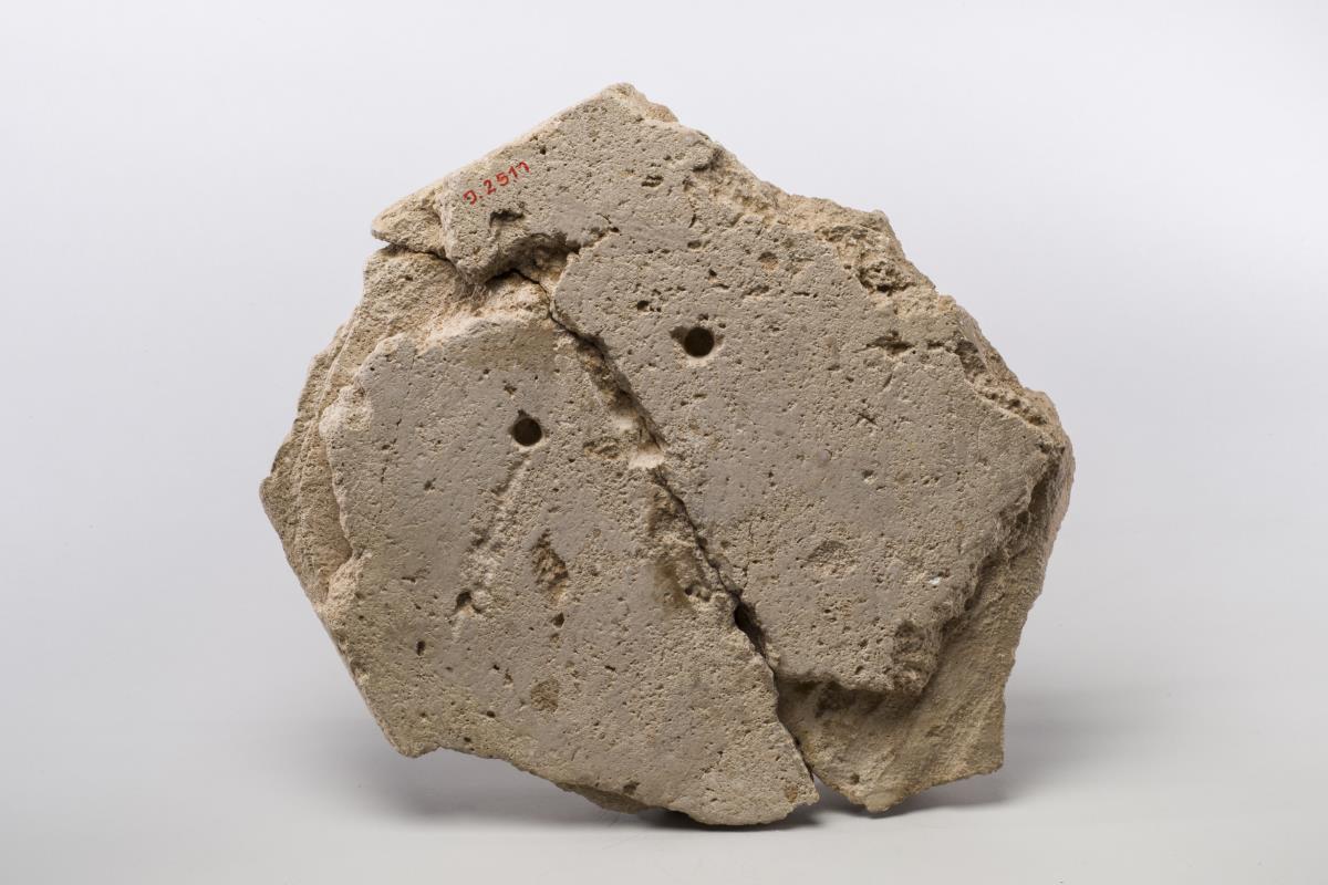 I. 2216