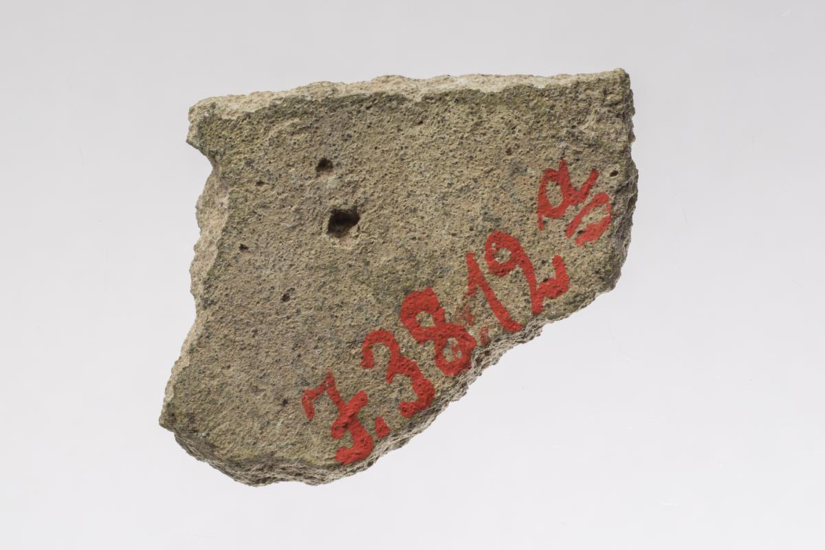 I. 3812 a