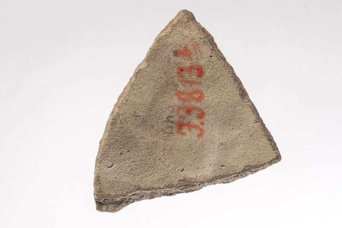 I. 3813 b