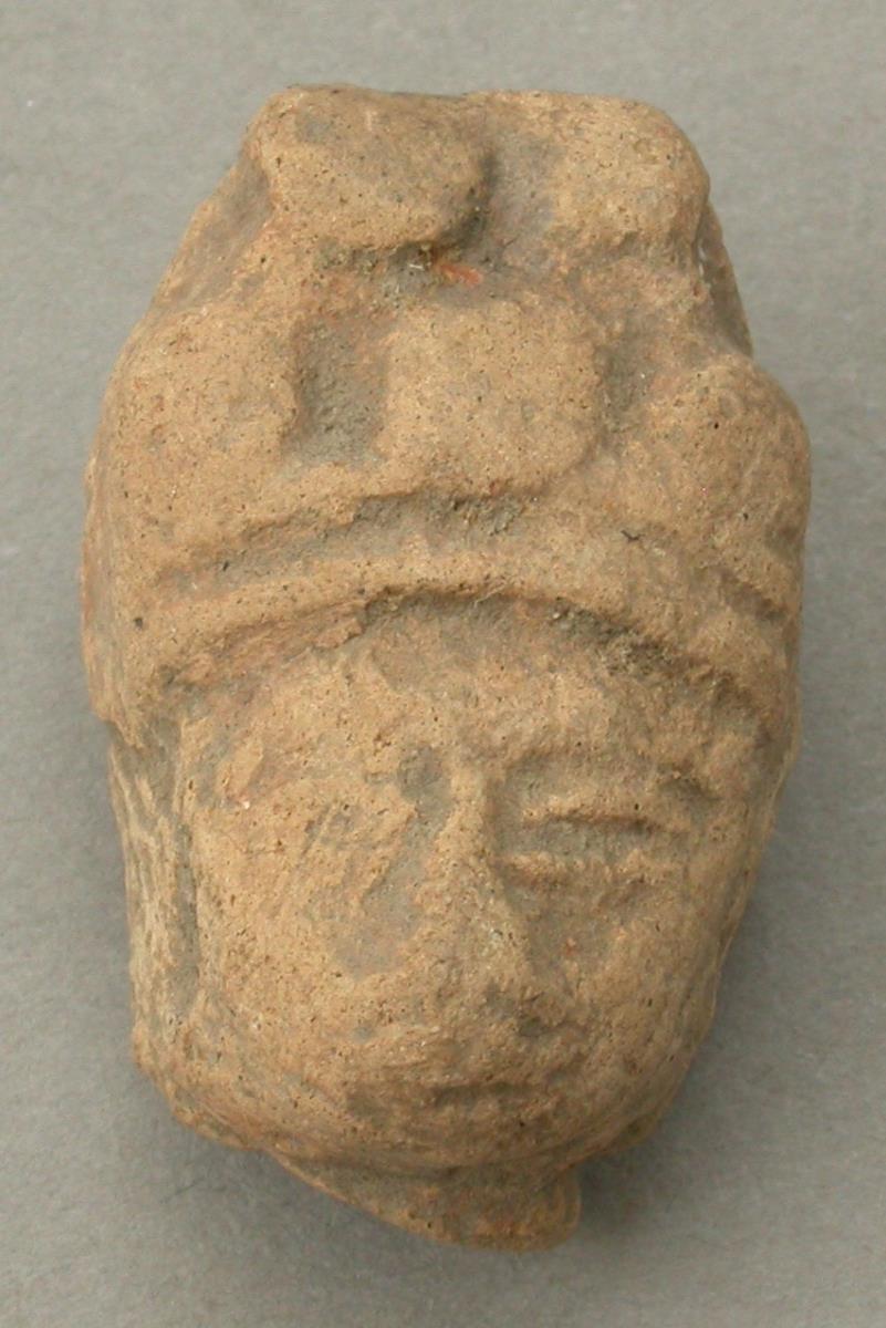 IV Ca 32243 b