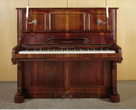 Pianino