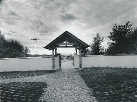 Ebersberg, Neuer Friedhof und Kapelle