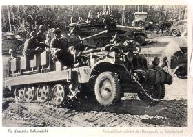 Die deutsche Wehrmacht. Flakartillerie schützt den Vormarsch in Feindesland.