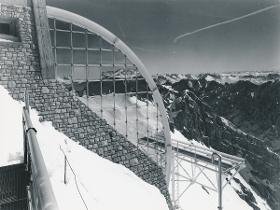 Zugspitze, Funkübertragungsstelle