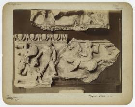 Magnesia am Mäander, Artemision, Westfries (Aufstellung in Paris, Musée du Louvre)