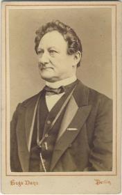 Porträt des Theodor Döring