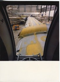 Dornier Flugzeugbau, Blick aus einem Atlantik-Seeaufklärer in die Montagehalle
