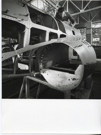 Dornier Flugzeugbau, Arbeiter am Rumpf eines Alpha Jets