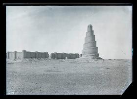 Große Moschee, Nordseite und Malwiya