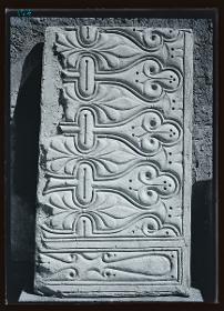 Privathäuser, Stuck, Haus XIII, Zimmer 5 (Ornament Nr. 106)