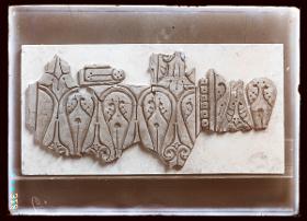 Privathäuser, Stuck, Haus II (Ornament Nr. 138)