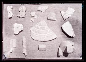 Diverse Kleinfunde: Gefäßfragment