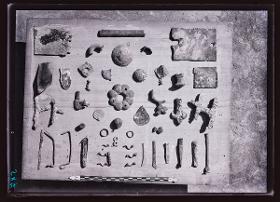 Diverse Kleinfunde: kleinere Bronzeobjekte