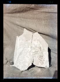 Malereien: Fragment einer Bildsäule