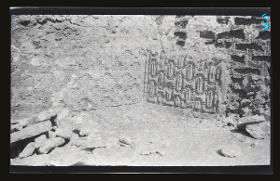 al-Dschausaq al-Chaqani, Stuck, Kioske (Ornament Nr. 128)