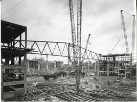 Rheinstahl Eggers-Kehrhahn GmbH, Baustelle einer großen Fabrikanlage