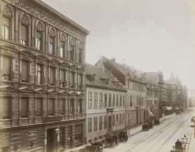 Berlin, Die Häuser Dorotheenstraße 25 bis 21