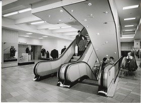 Rheinstahl Eggers-Kehrhahn GmbH, Rolltreppe in einem Kaufhaus (C&A)