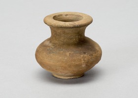 Krug / Vase (?)