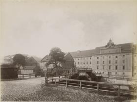 Berlin, Mehlhausbrücke und Artilleriekaserne am Kupfergraben