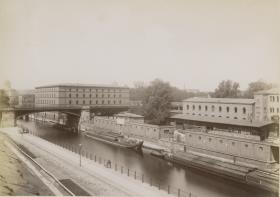 Berlin, Am Kupfergraben, Packhof