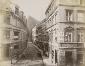 Berlin, Nicolaikirchgasse Ecke Spandauerstraße