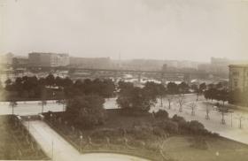 Berlin, Blick vom Hamburger Bahnhof über die Invalidenstraße zum Humboldthafen