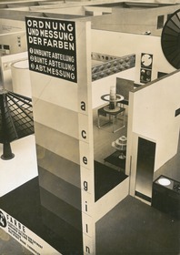 Breslau, Werkbundausstellung 1929 "Wohnung und Werkraum", Messehalle, Farbe