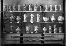 Sonderausstellung "Kunst- und Kulturgeschichtliches aus alten Apotheken" im Schlossmuseum anläßlich der Hauptversammlung der Gesellschaft für Geschichte der Pharmazie in Berlin