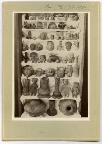 Tongefäße, Tonfiguren (Sammlung Pablo Y. Sanchez)