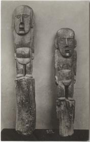 Holzfiguren